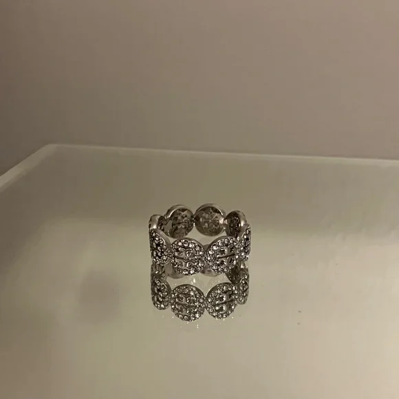 Tory Burch Silver Logo Ring size 6 - Picture 1 of 2